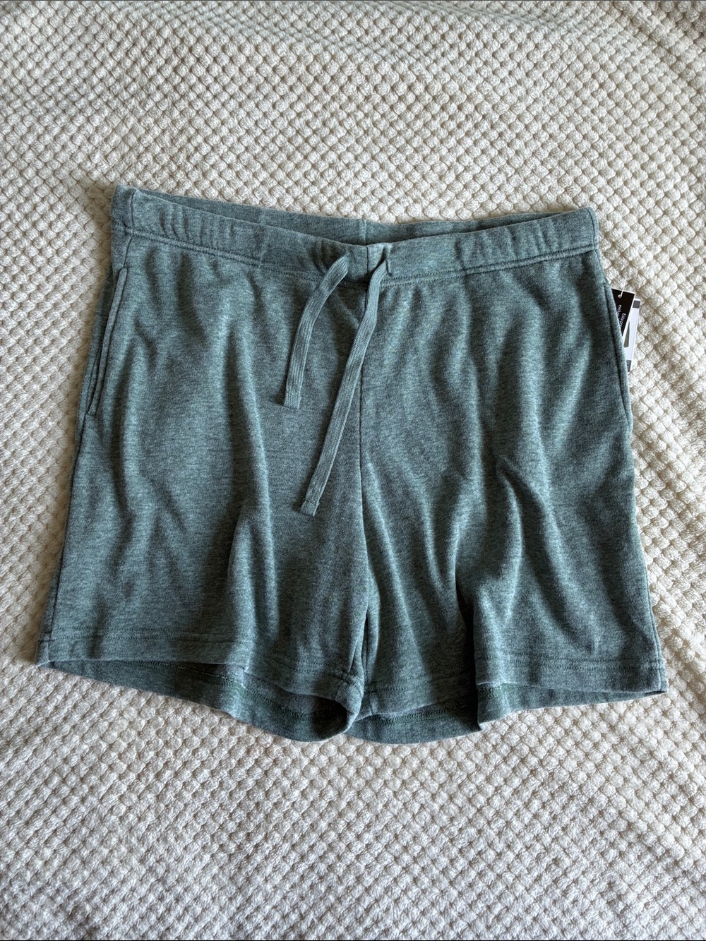 2LIV Women's Olive Green Drawstring Lounge weekend Shorts Size XL Brand New
